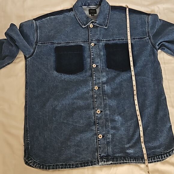 RW&CO. Men's Denim Button-Down Oversized Jean Shirt XL Dark Blue Washed - Picture 12 of 16